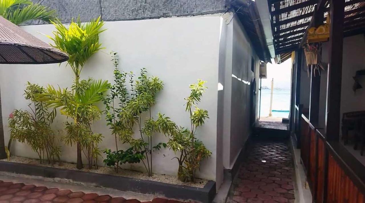 Pantai Bungalow Lembongan Exterior foto